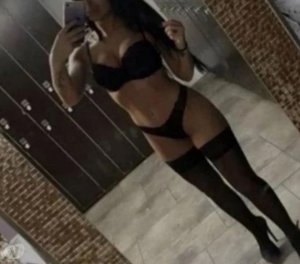 Catriona escorts in Clifton